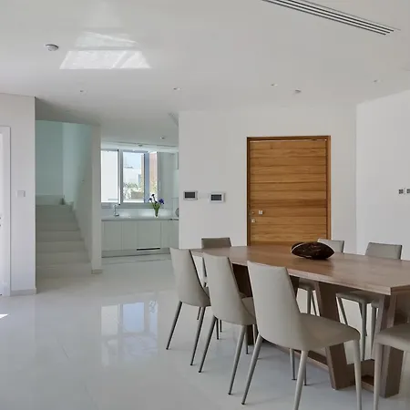 Sunrise Luxury 1 Villa Paralimni