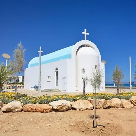 Sunrise Luxury 1 Villa Paralimni
